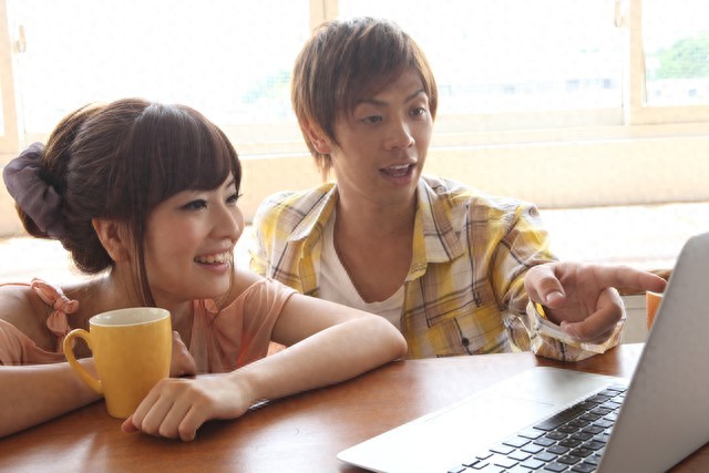 夫妻相处之道_如何增进夫妻感情_平等尊重